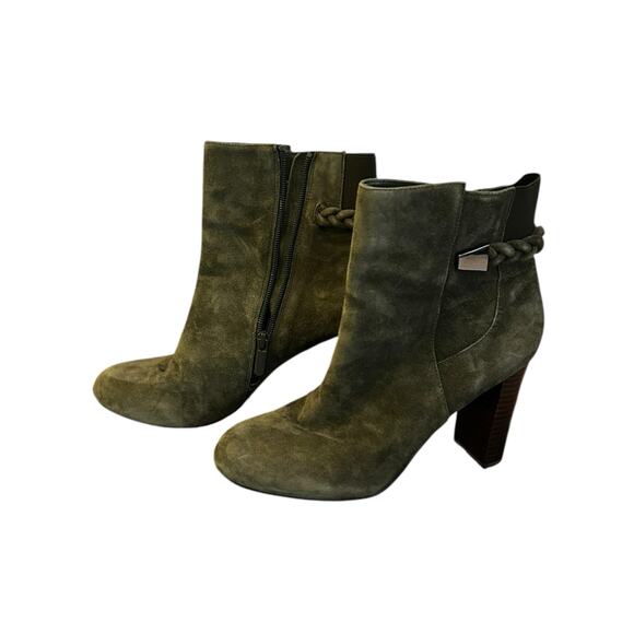 Women’s Saks Fifth Avenue Green Leather Bootie Size 8 - Picture 1 of 5